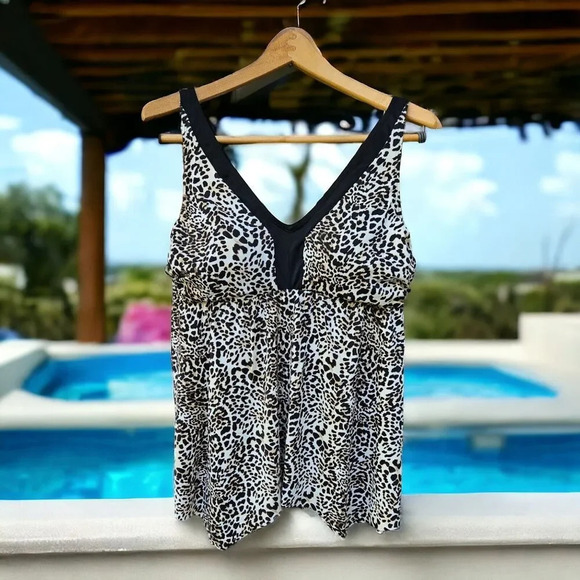Catherines Other - Catherine's Bathing Suit Tankini Top 16W Cheetah Leopard Animal Print Asymmetric